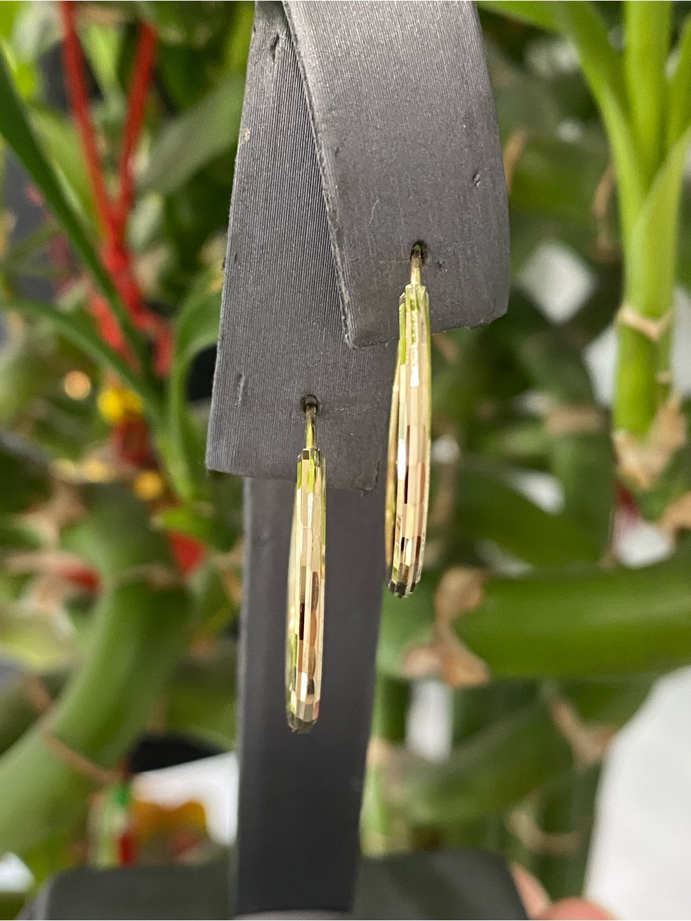 14k Yellow Gold Diamond Cut Hoop Earrings